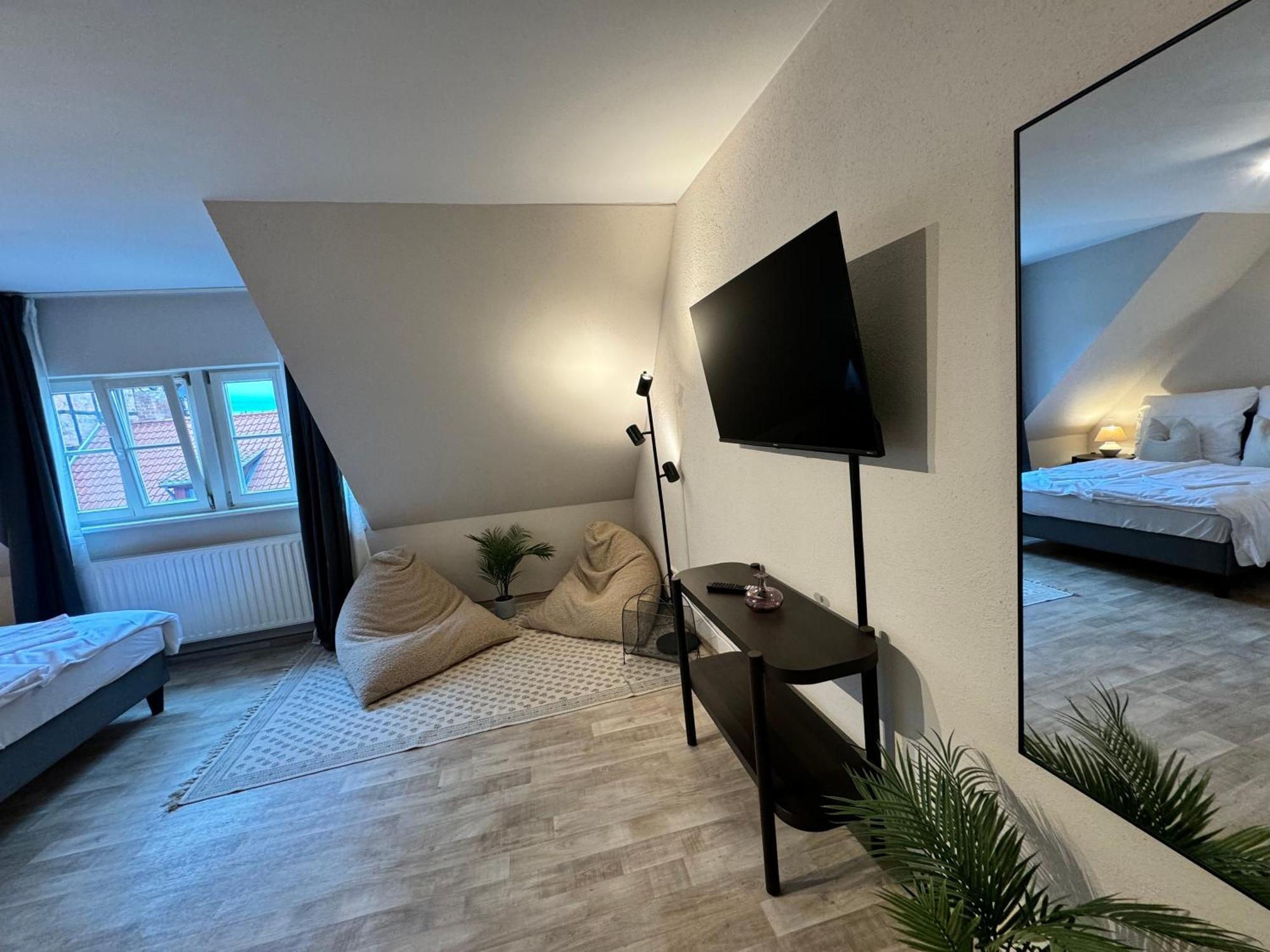 Gina Stay - Apartmenthaus Im Zentrum Von Кведлінбург Екстер'єр фото