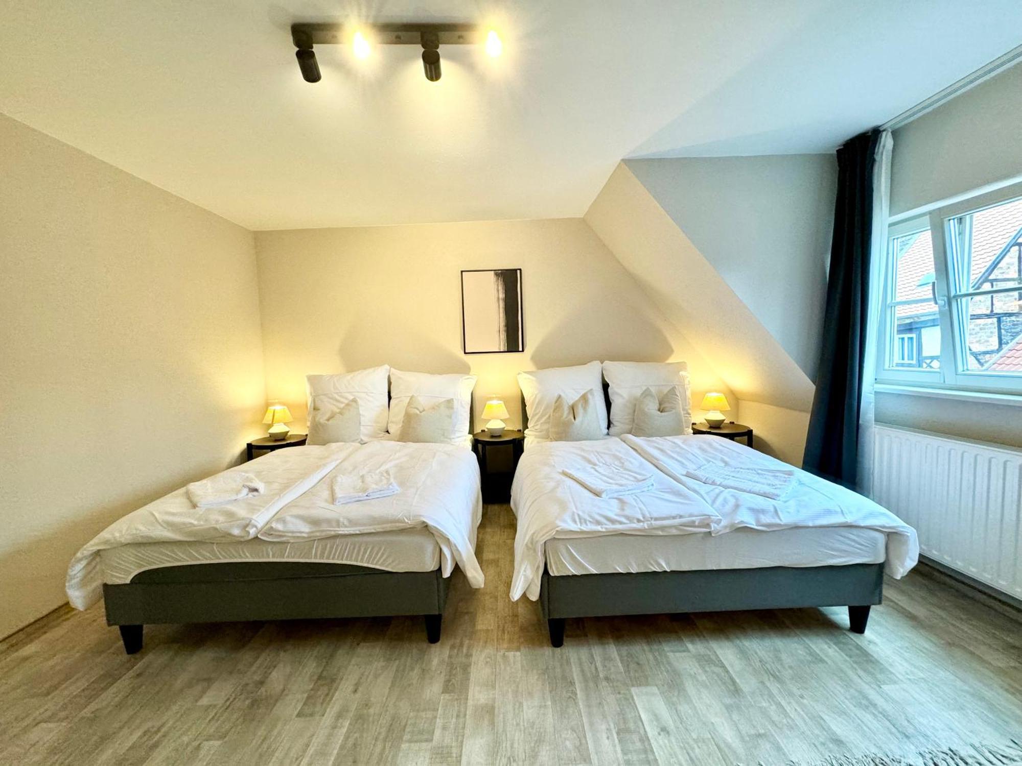 Gina Stay - Apartmenthaus Im Zentrum Von Кведлінбург Екстер'єр фото