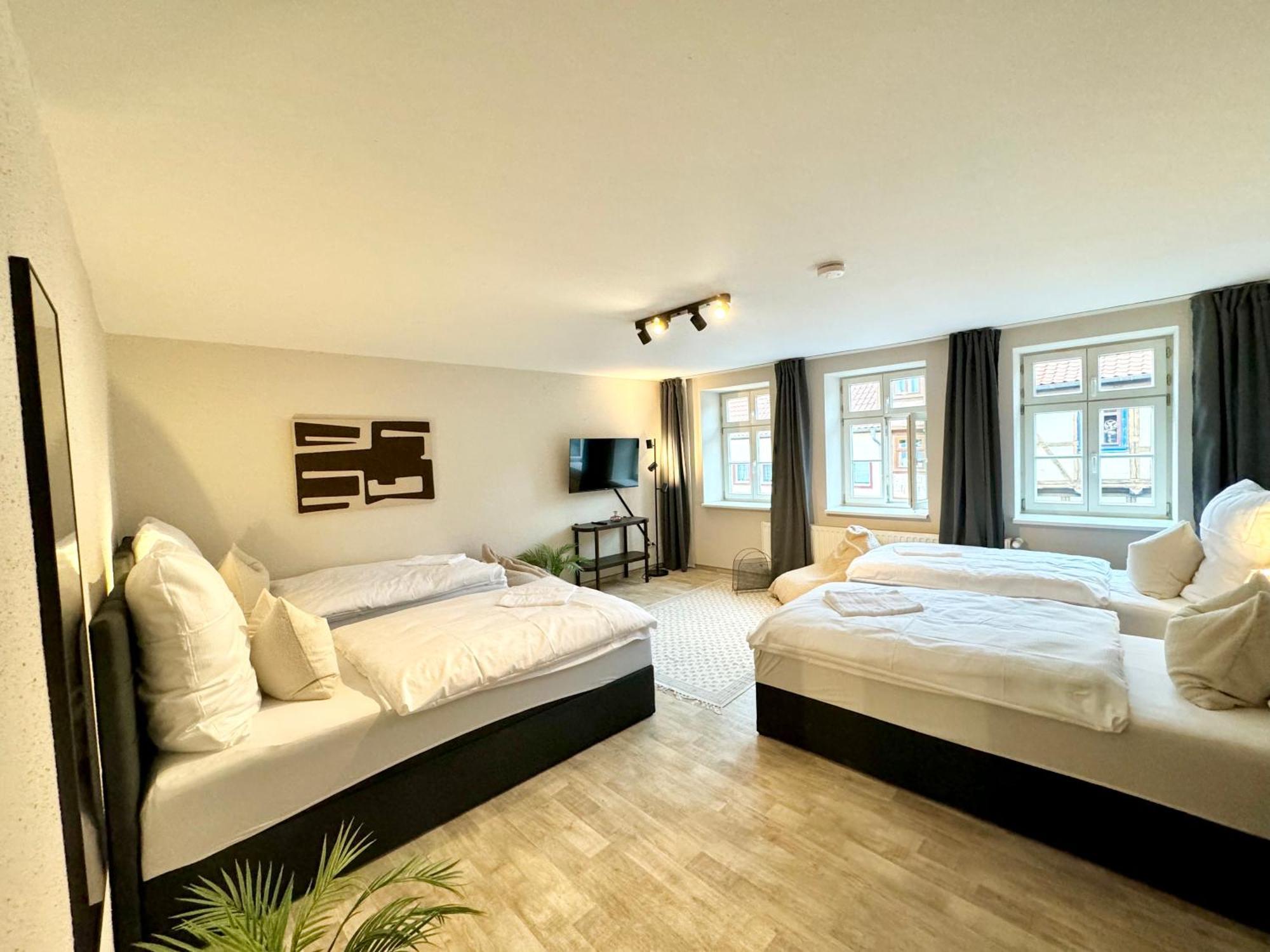 Gina Stay - Apartmenthaus Im Zentrum Von Кведлінбург Екстер'єр фото